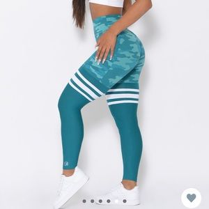 Bombshell scrunch thigh high leggings